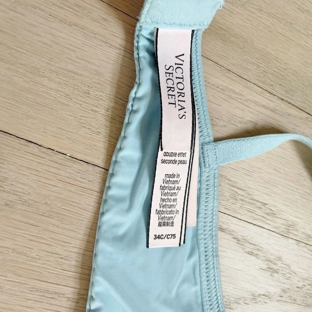 BUY 1 GET 1 FREE Victoria’s Secret tshirt lightly lined wireless light blue bra
